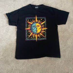 Black graphic t